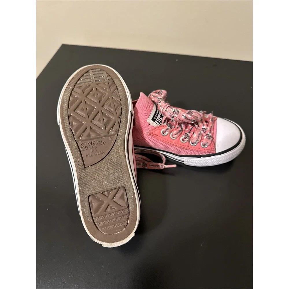 Converse CTAS Knit‎ Pink/White Girl's Slip On Size 12 Minnie Mouse Laces!